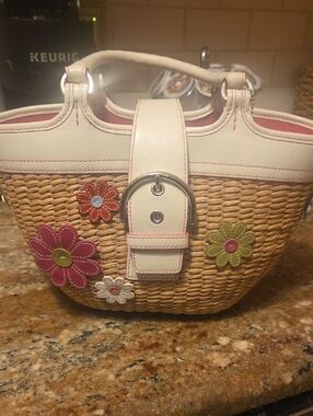 *RARE*Coach Straw Basket Tote with Pink Trim and Flower Appliques